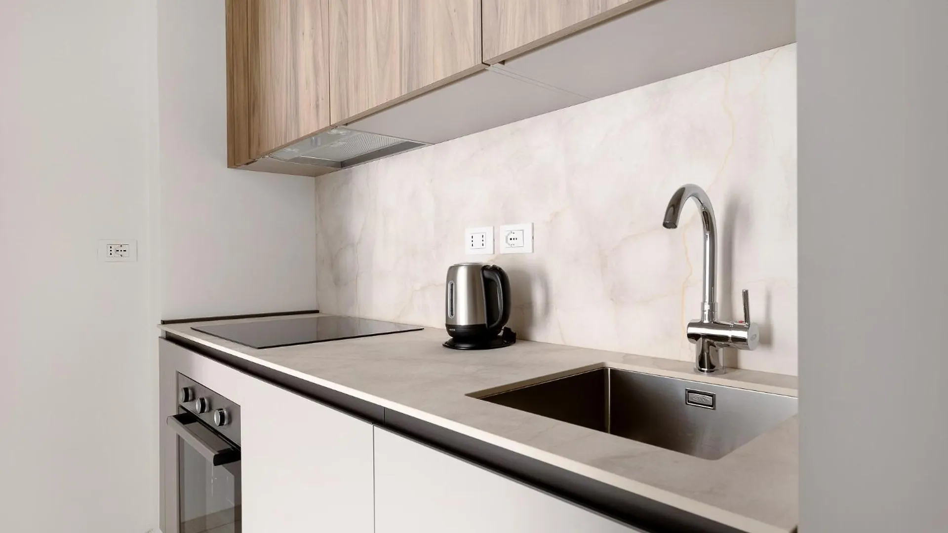 Apartment Le Dodici Porte - Porta San Felice 8 By Bologna District